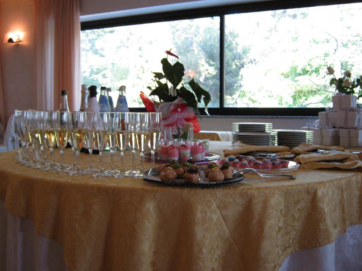 Hotel Du Parc อาตริ ภายนอก รูปภาพ