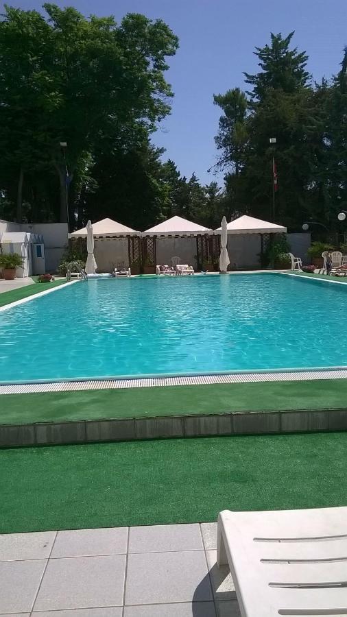 Hotel Du Parc อาตริ ภายนอก รูปภาพ