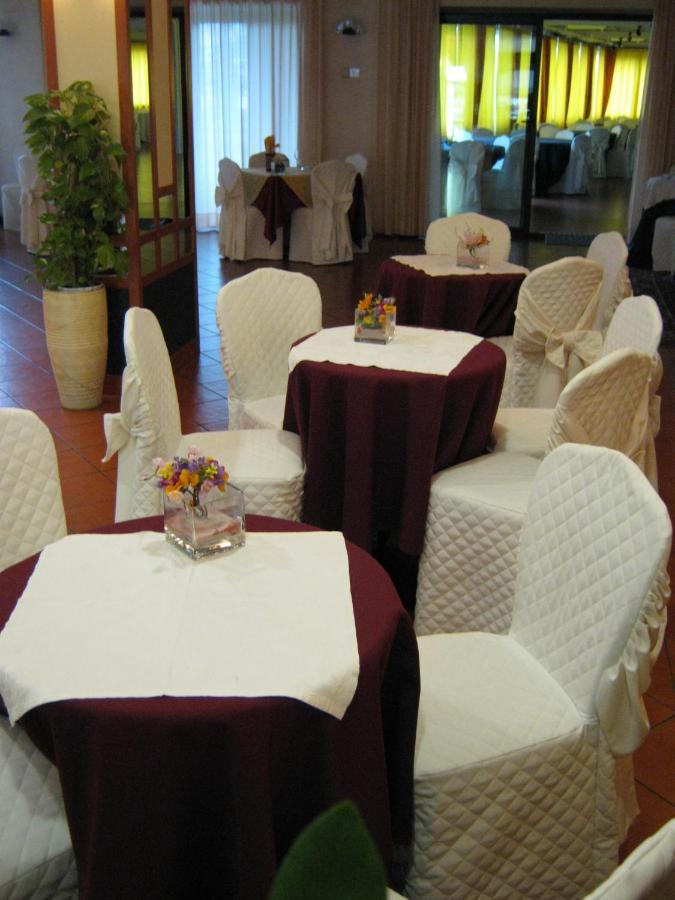 Hotel Du Parc อาตริ ภายนอก รูปภาพ