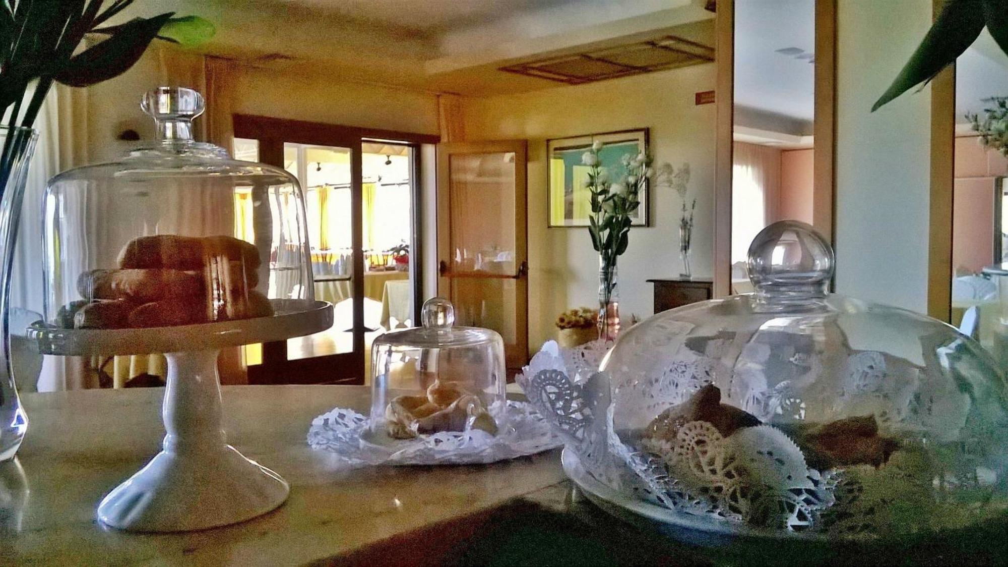 Hotel Du Parc อาตริ ภายนอก รูปภาพ