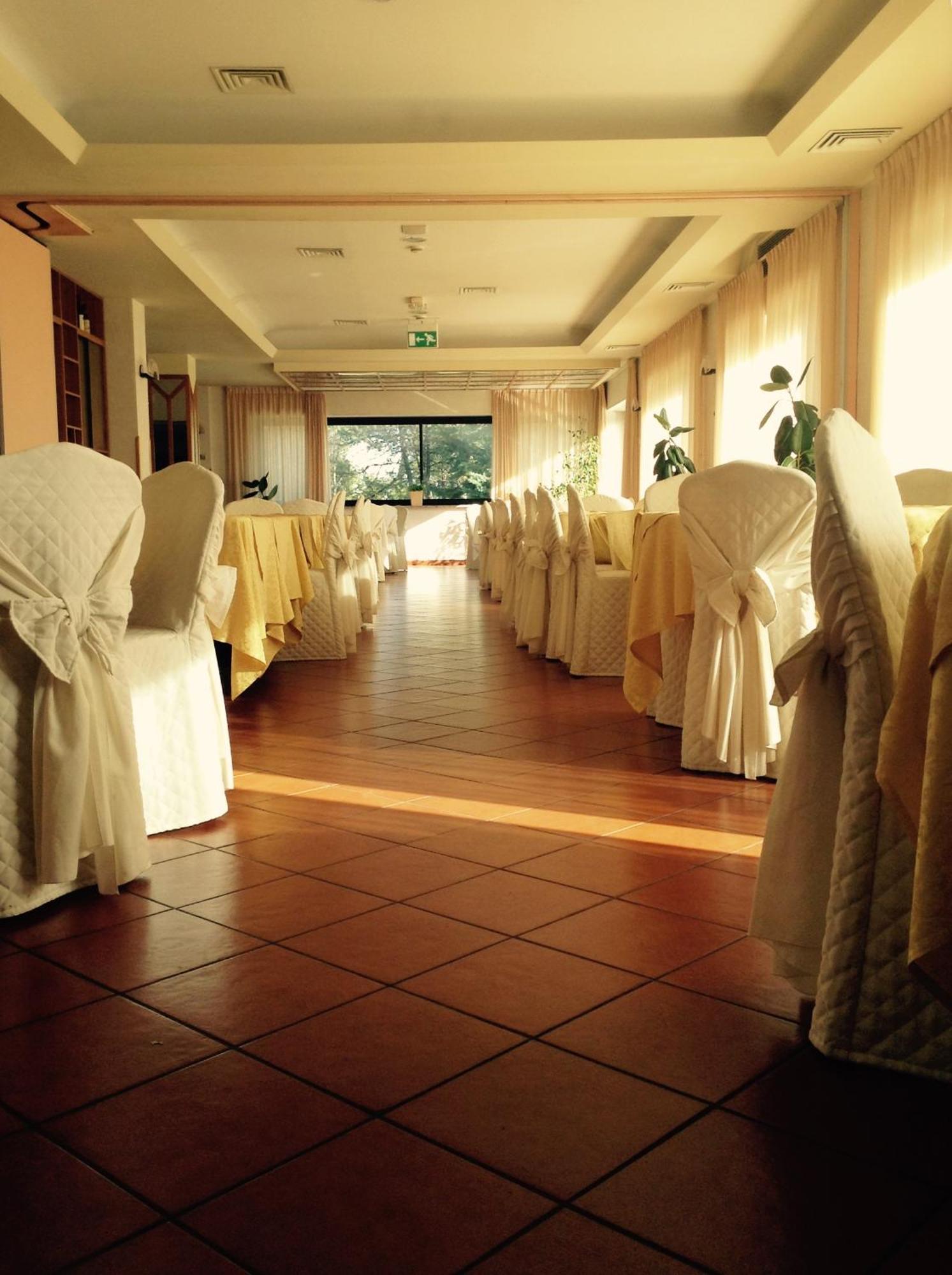 Hotel Du Parc อาตริ ภายนอก รูปภาพ
